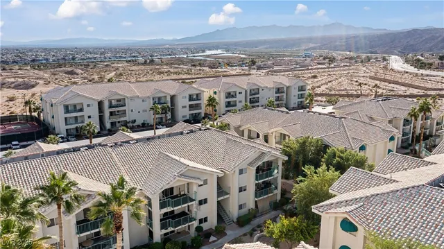 $199,000 | 3550 Bay Sands Drive, Unit 1035, Laughlin, NV 89029