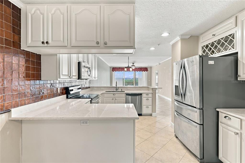 7070 Key Haven Road, Unit 402 Seminole, FL 33777 - Photo 11 of 53 Gallery Image 11