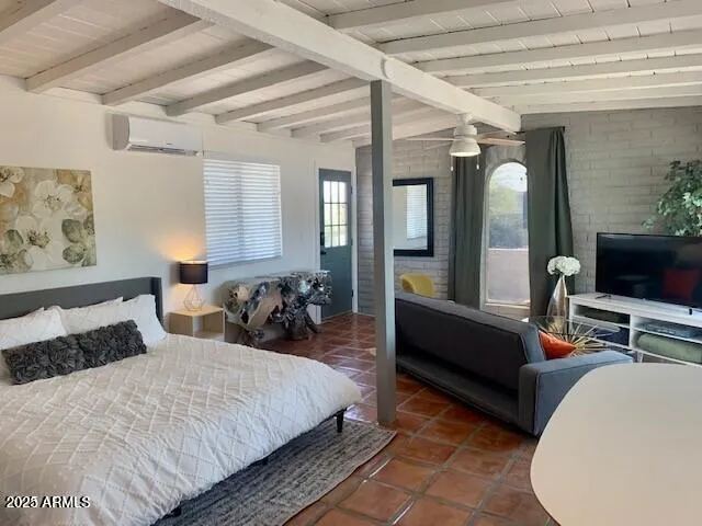 $2,075 | 40809 North School House Road, Cave Creek, AZ 85331