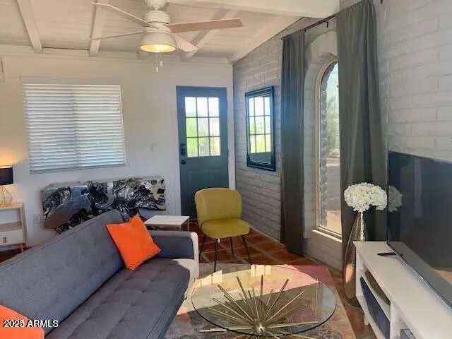 $2,075 | 40809 North School House Road, Cave Creek, AZ 85331