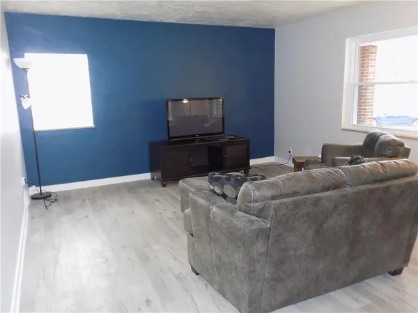 $194,900 | 5850 Heberton Drive, Penn Hills, PA 15147