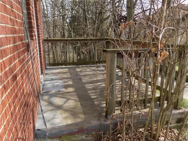 $194,900 | 5850 Heberton Drive, Penn Hills, PA 15147