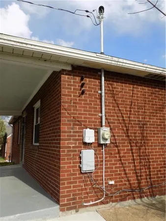$194,900 | 5850 Heberton Drive, Penn Hills, PA 15147