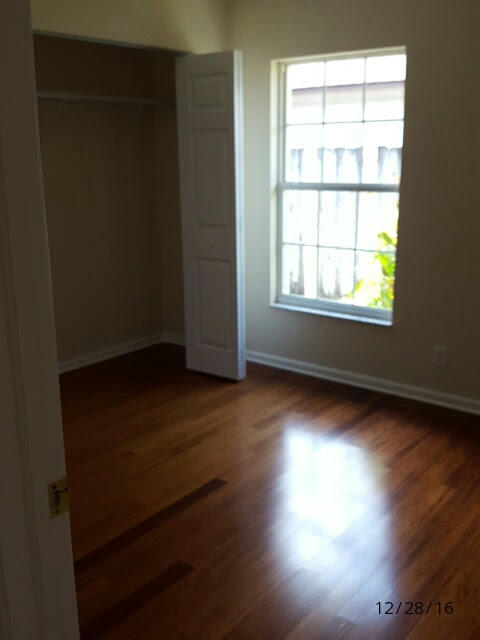 6253 Michael Street Jupiter, FL 33458 - Photo 13 of 14 2016-12-28-12-46-12-954