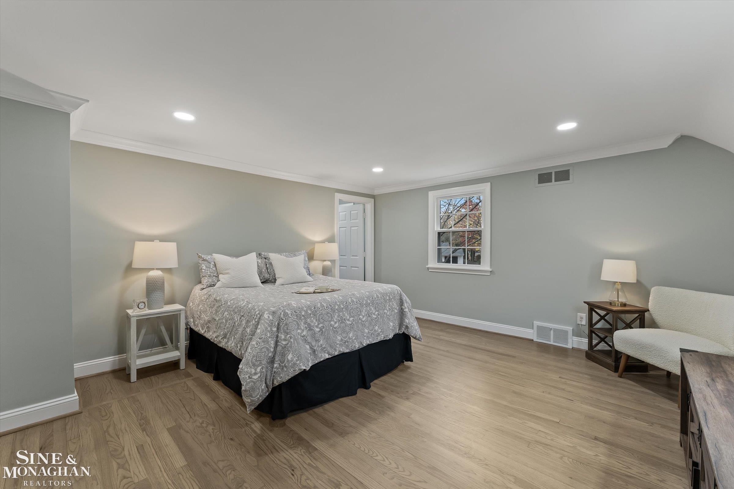 233 McMillan Road Grosse Pointe, MI 48236 - Photo 15 of 41