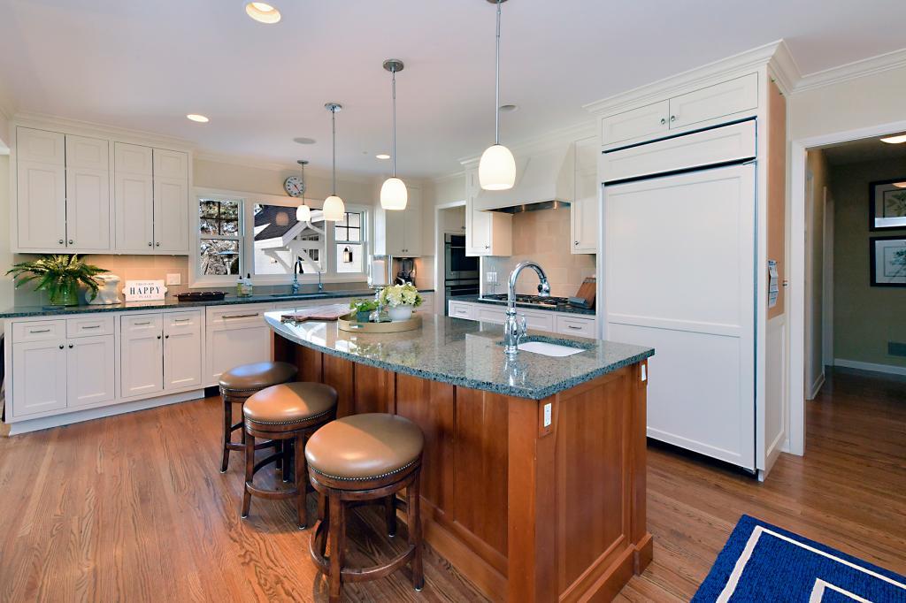 425 Highcroft Road Wayzata, MN 55391 - Photo 8 of 23