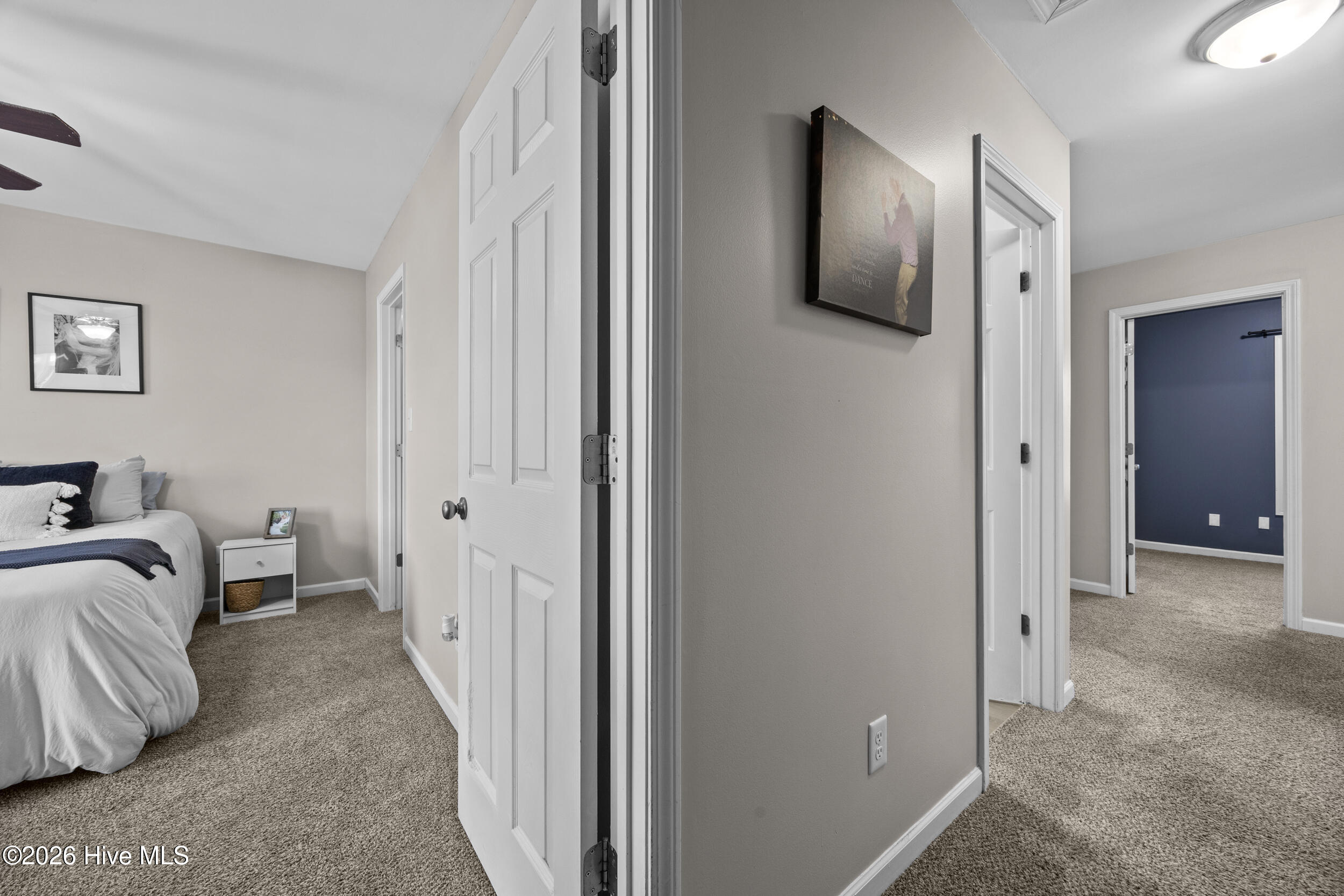 162 King Road Jacksonville, NC 28540 - Photo 26 of 40 32_hallway
