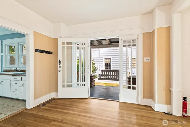 $690,000 | 216 South Blakeley Street, Monroe, WA 98272