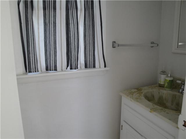 127 East Pacemont Road Columbus, OH 43202 - Photo 16 of 24