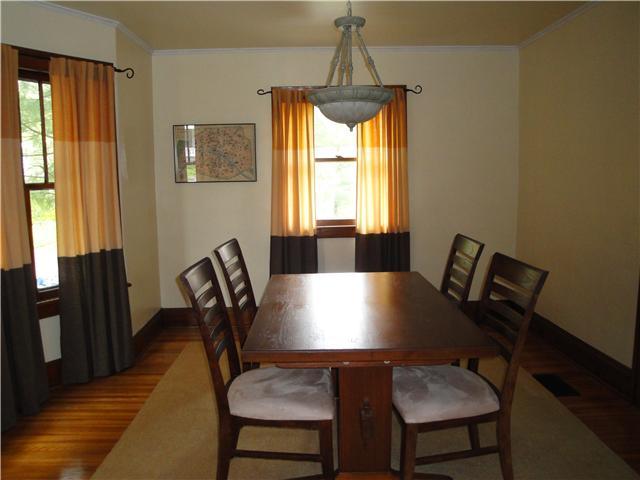 127 East Pacemont Road Columbus, OH 43202 - Photo 5 of 24