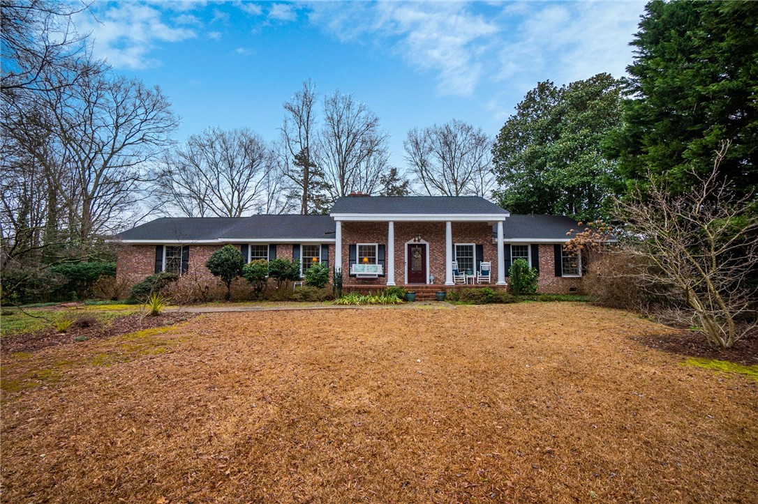 110 Ashley Road Clemson, SC 29631 - Photo 1 of 31 Gallery Image 1