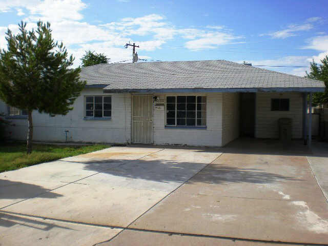 5026 West Ocotillo Road Glendale, AZ 85301 - Photo 1 of 6 Primary Photo