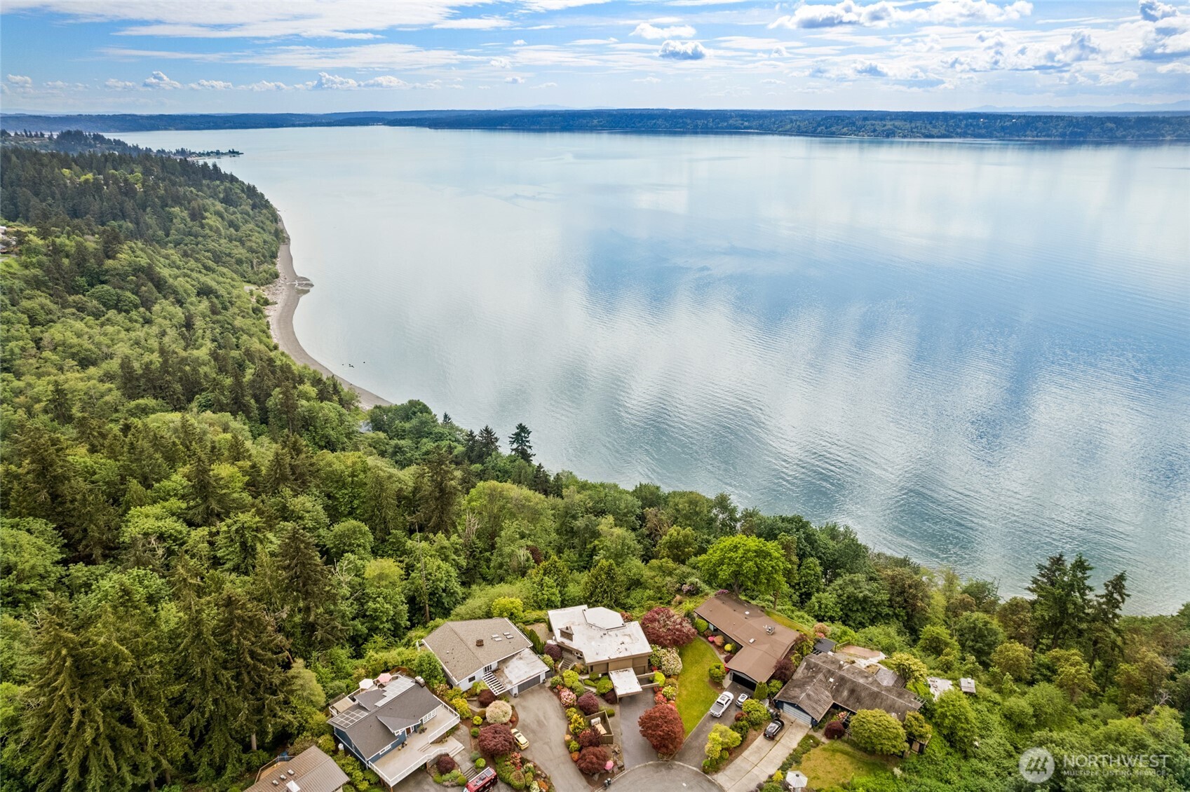 1919 Southwest Cove Point Road Burien, WA 98146 - Photo 5 of 29