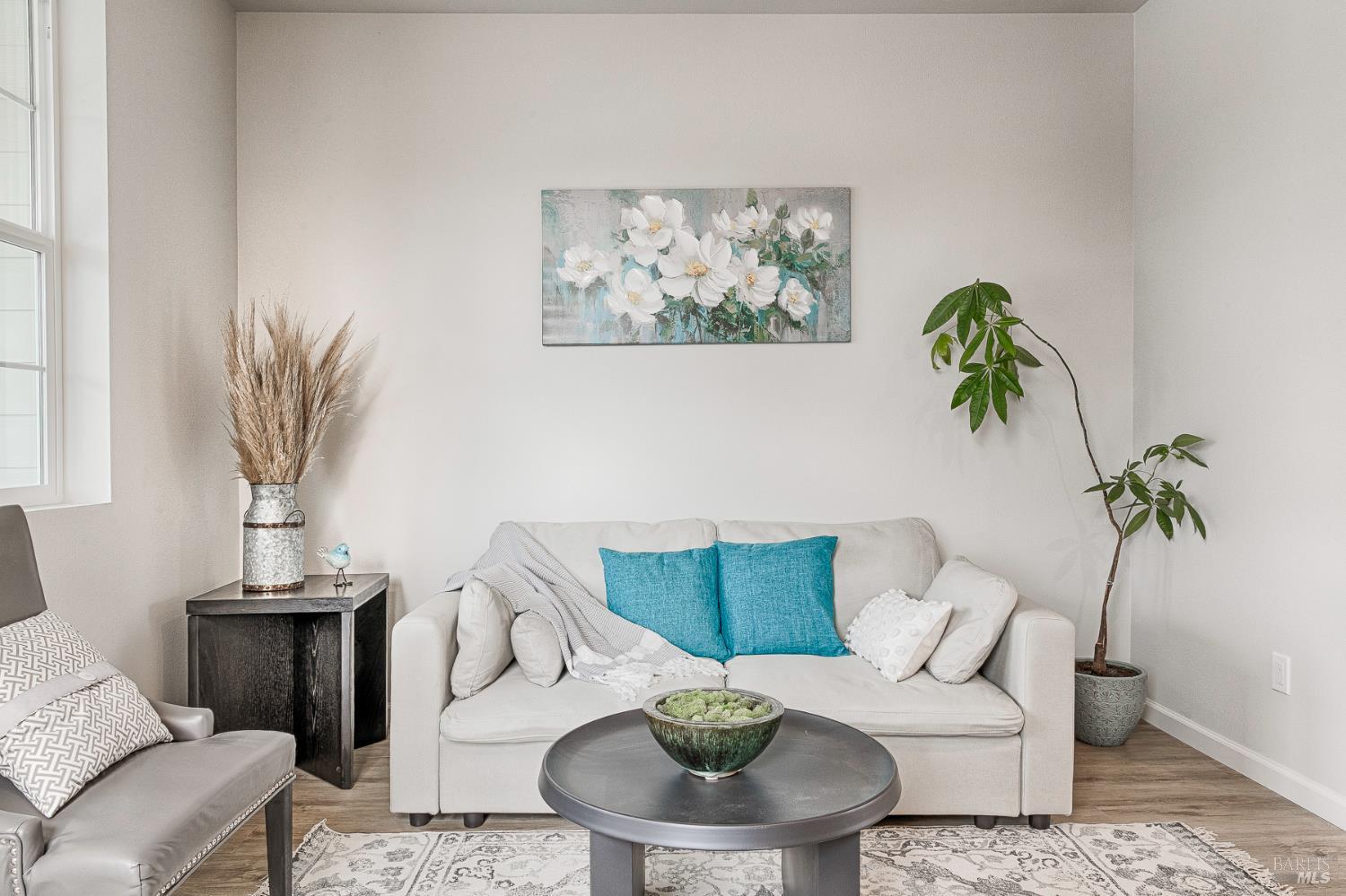 1960 Las Ventanas Drive Santa Rosa, CA 95407 - Photo 17 of 36 a living room with furniture and a potted plant