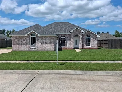 $259,000 | 108 Nicole Drive, Laplace, LA 70068