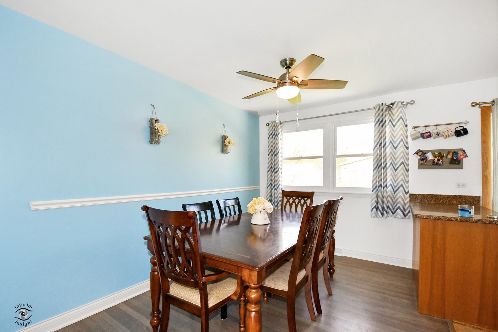 802 Timber Lane Darien, IL 60561 - Photo 7 of 23 a view of a dining room with furniture and window
