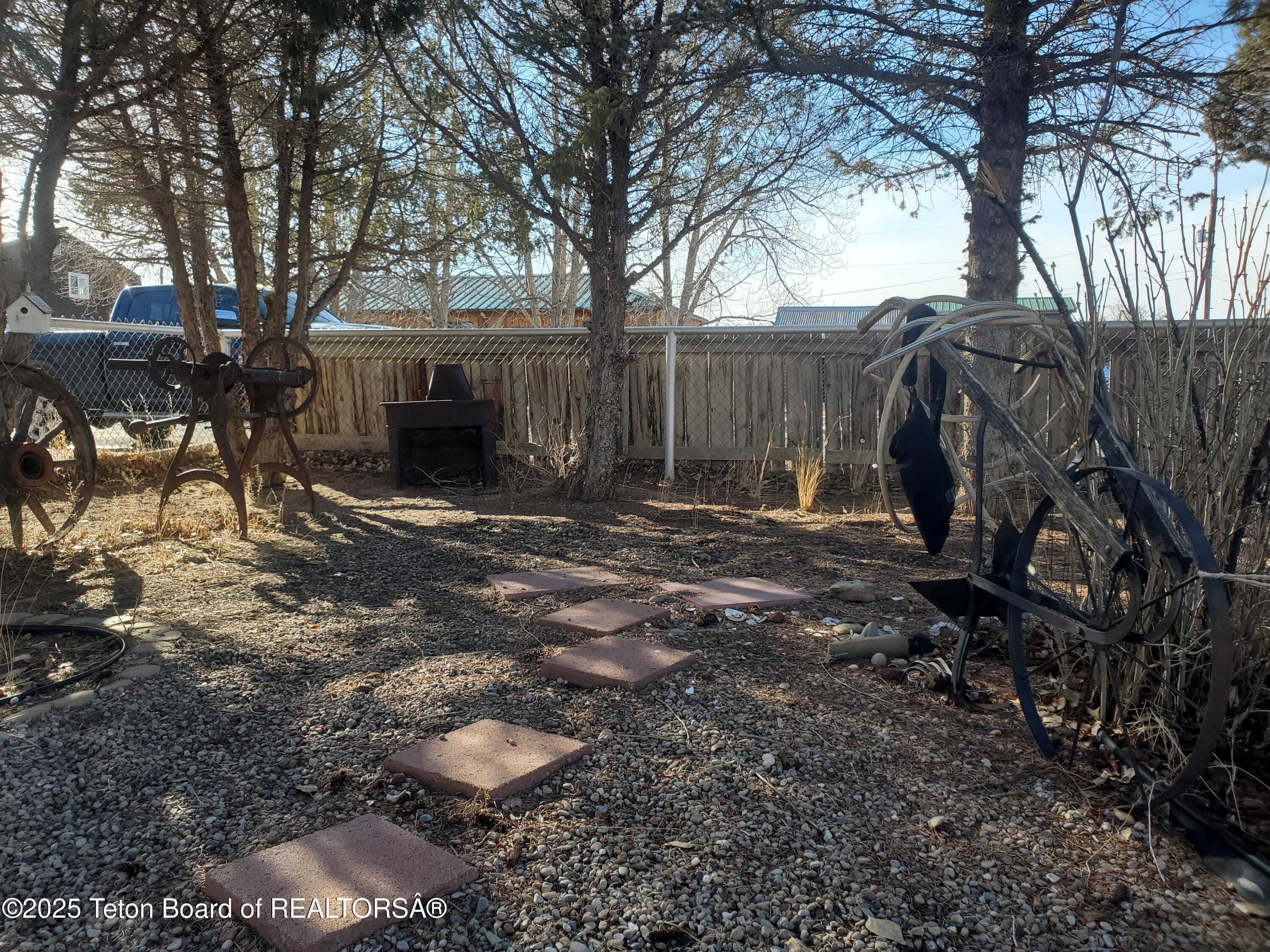 159 Oak Street La Barge, WY 83123 - Photo 12 of 21 159 Oak Street