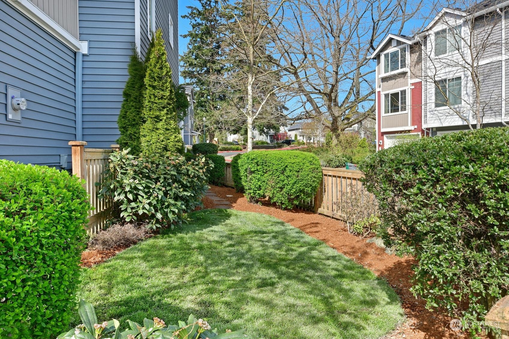6566 High Point Drive Southwest Seattle, WA 98126 - Photo 19 of 20 Gallery Image 19