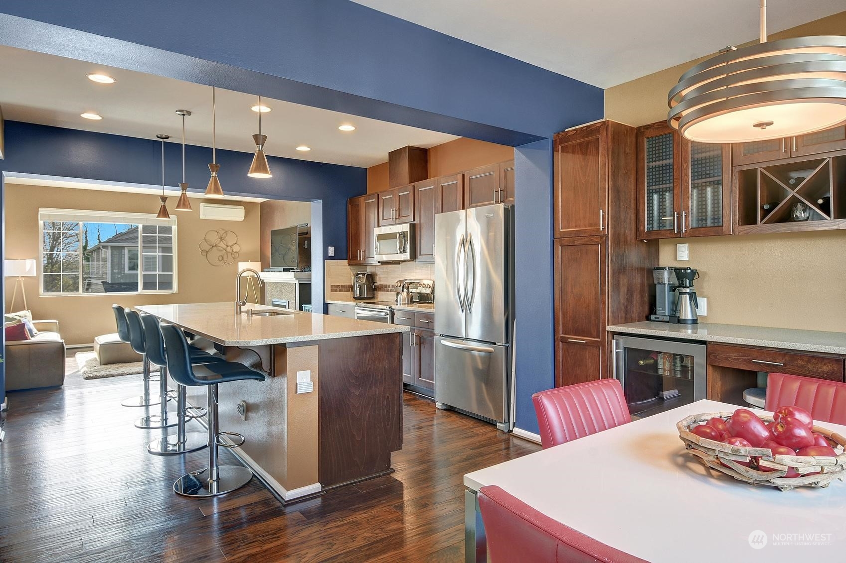 6566 High Point Drive Southwest Seattle, WA 98126 - Photo 10 of 20 Gallery Image 10