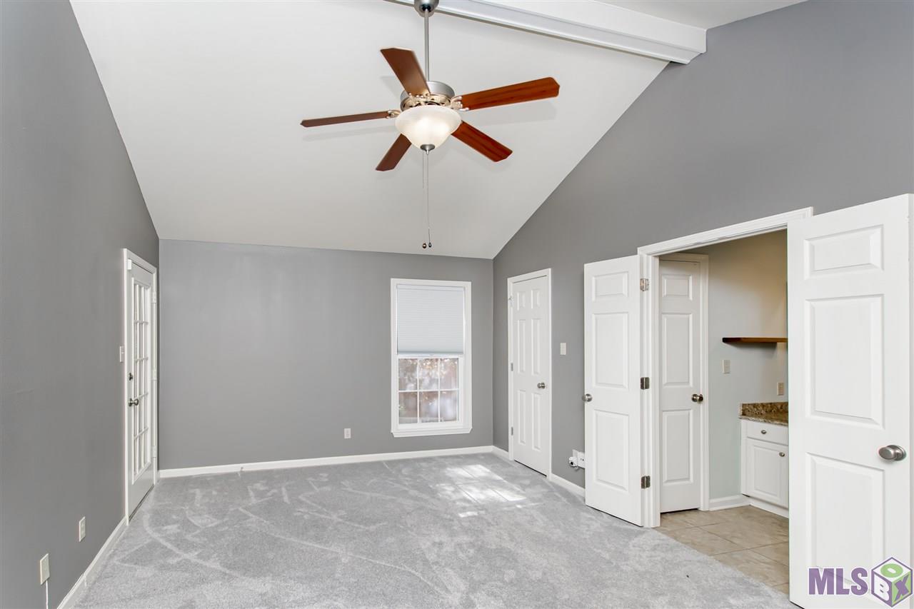 7916 Jefferson Pl Boulevard, Unit C Baton Rouge, LA 70809 - Photo 16 of 30