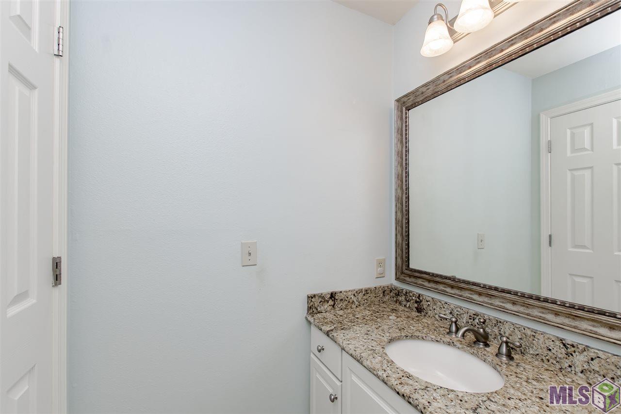 7916 Jefferson Pl Boulevard, Unit C Baton Rouge, LA 70809 - Photo 22 of 30