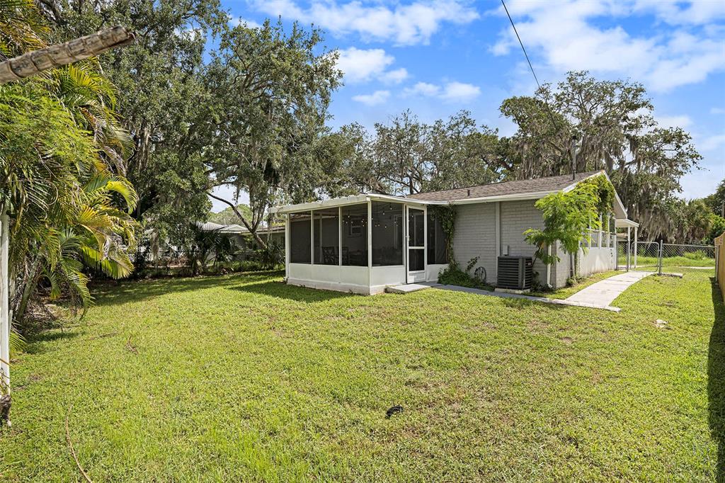 7253 Dianne Drive New Port Richey, FL 34652 - Photo 17 of 25