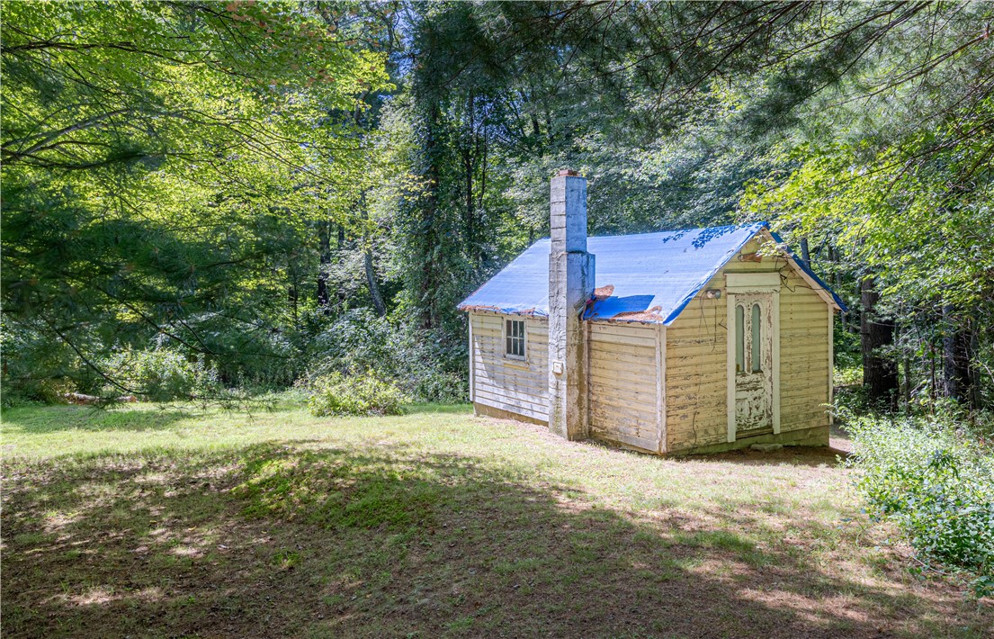 126 Cucumber Hill Road Foster, RI 02825 - Photo 8 of 22 Gallery Image 8