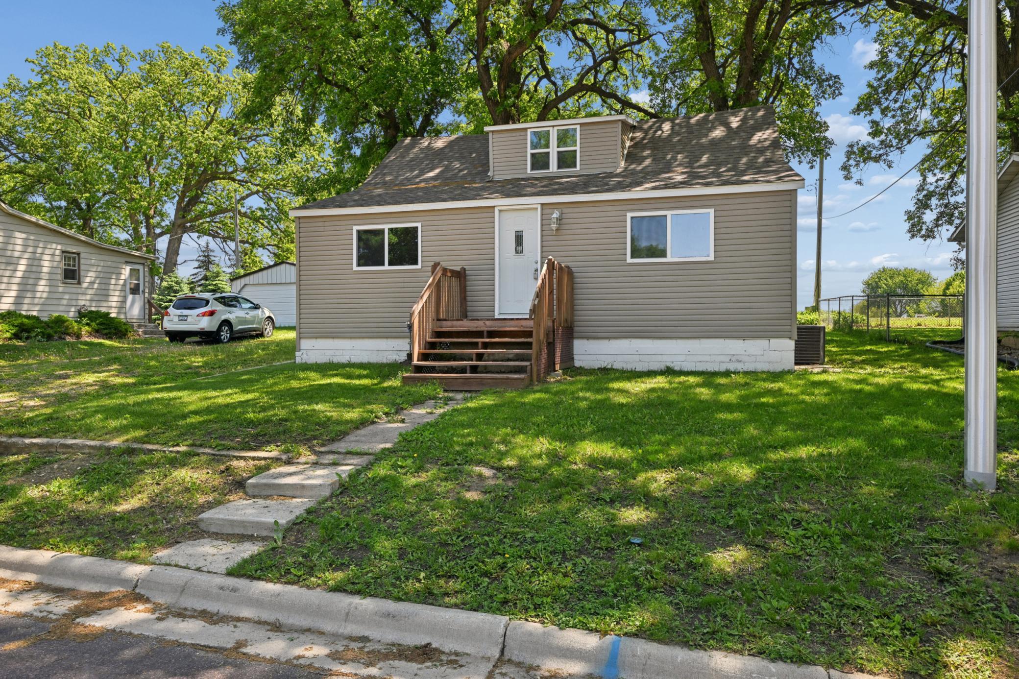 108 Maple Street Jackson, MN 56143 - Photo 27 of 32