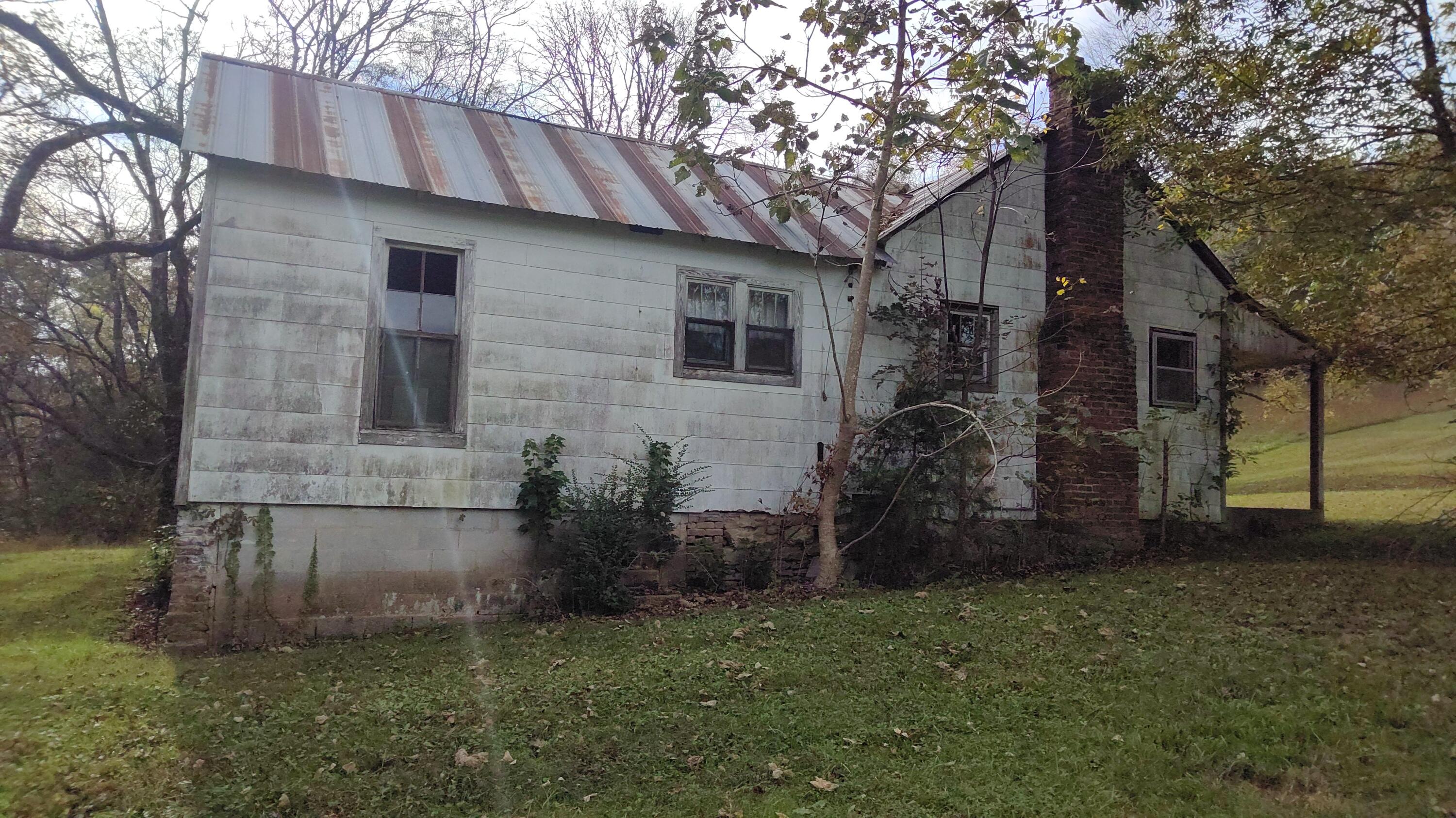 691 Summertown Road, Unit TRACT #3 Jasper, TN 37347 - Photo 14 of 17 Homestead, Built 1901 - 4