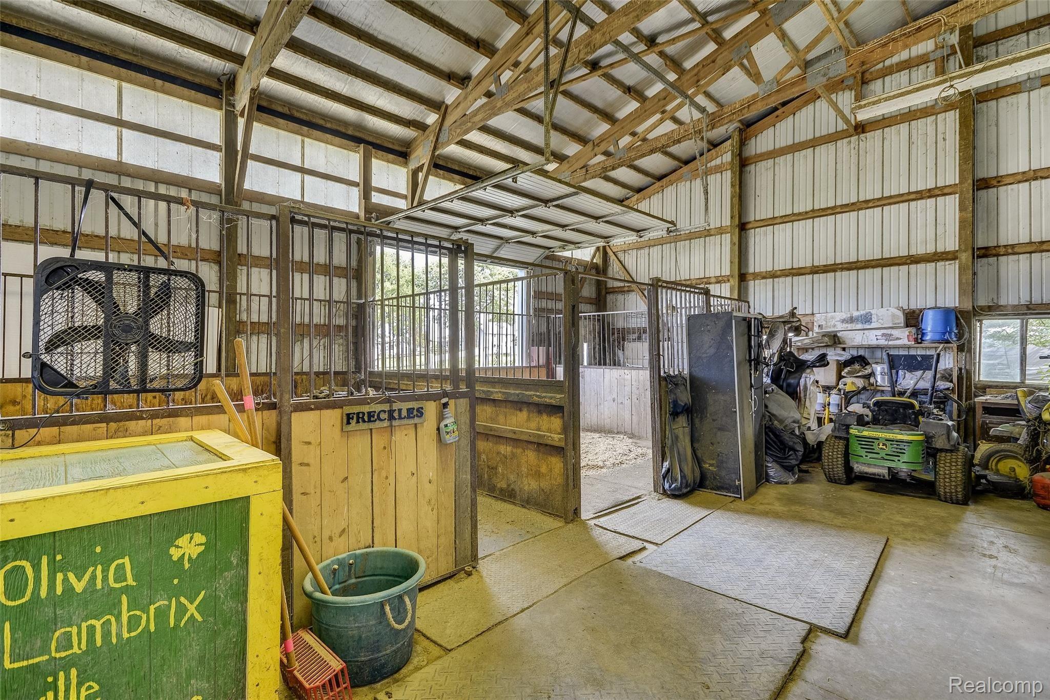 9691 Chinavare Road Newport, MI 48166 - Photo 40 of 52 Chinavare_68.jpg