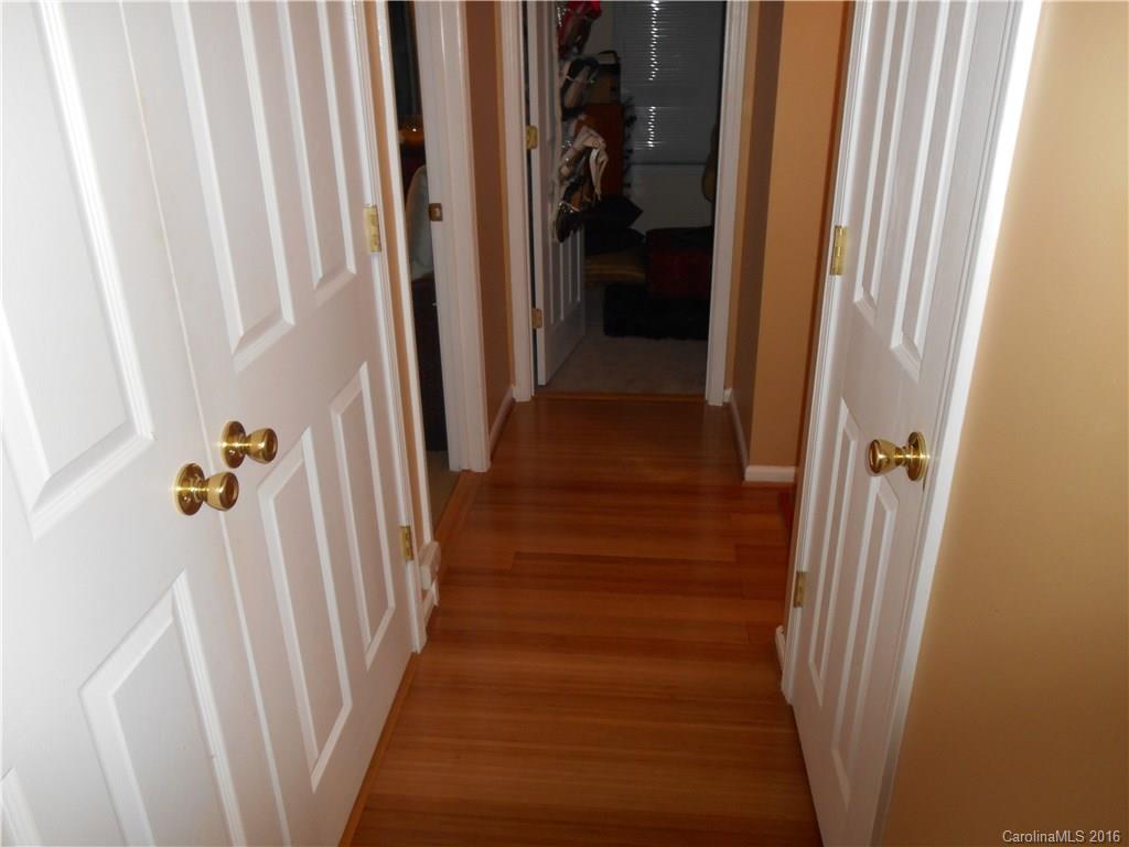 808 Valley Ridge Road Charlotte, NC 28214 - Photo 14 of 19 a view of a hallway