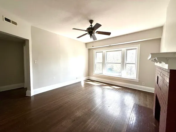 $144,900 | 4354 West Washington Boulevard, Unit 202, Chicago, IL 60624
