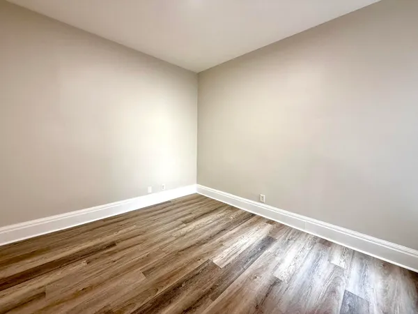 $144,900 | 4354 West Washington Boulevard, Unit 202, Chicago, IL 60624