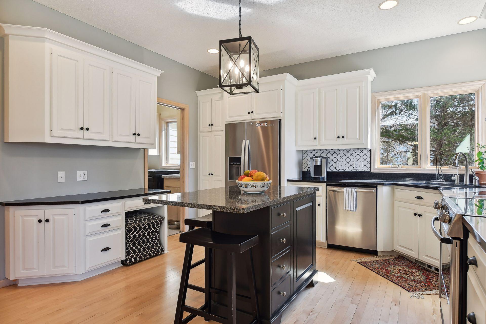 17987 Clear Spring Lane Eden Prairie, MN 55347 - Photo 16 of 42 Gallery Image 16