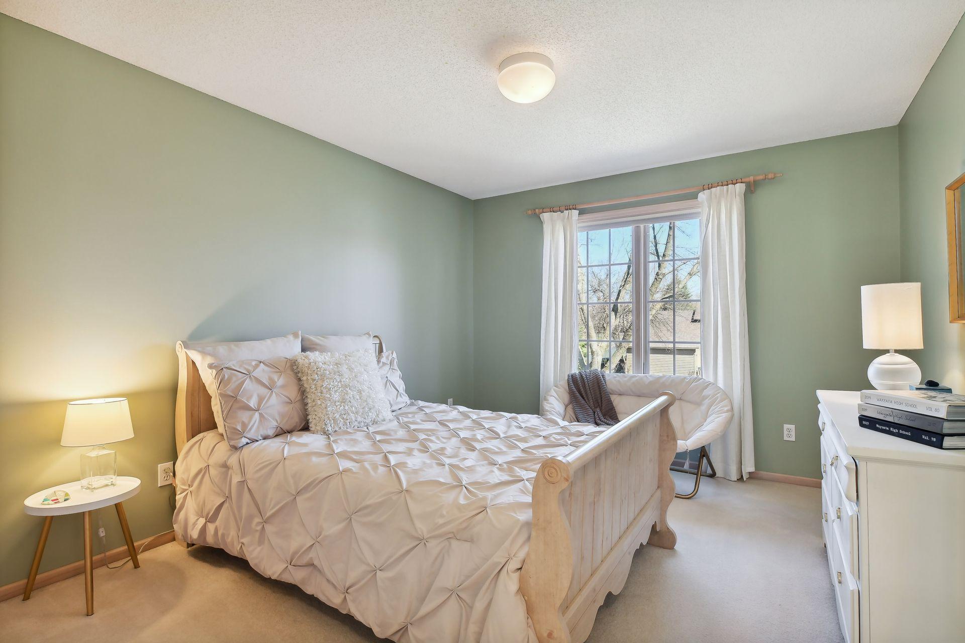 17987 Clear Spring Lane Eden Prairie, MN 55347 - Photo 30 of 42 Gallery Image 30