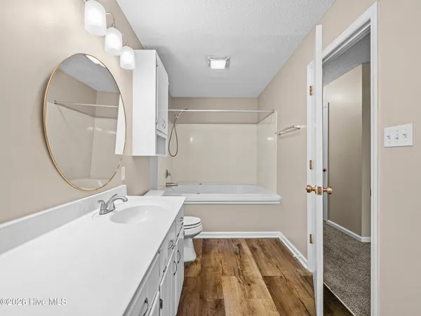 $1,800 | 1147 Lakeview Avenue, Richlands, NC 28574