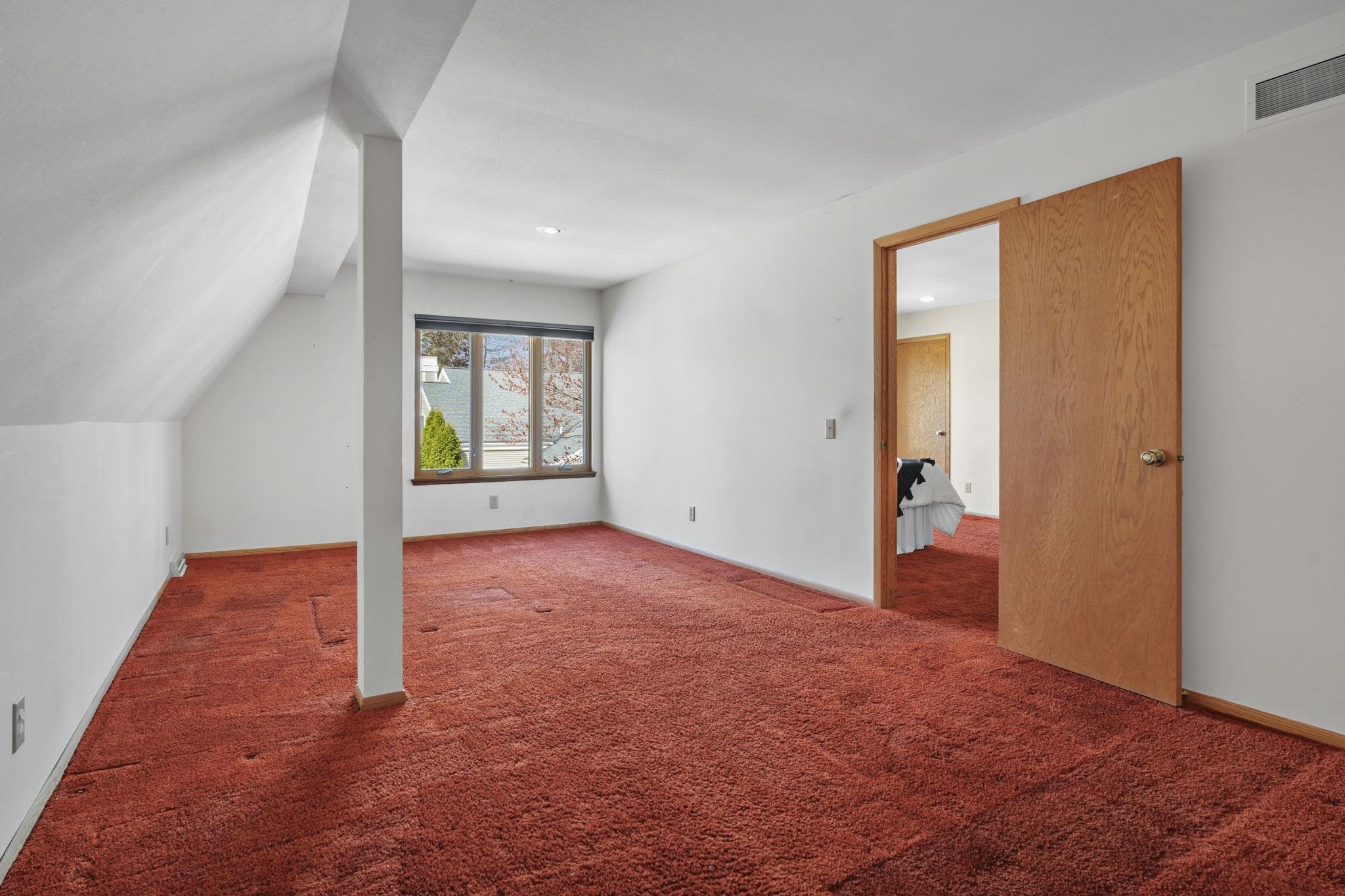 19 Red Maple Trail Madison, WI 53717 - Photo 32 of 52