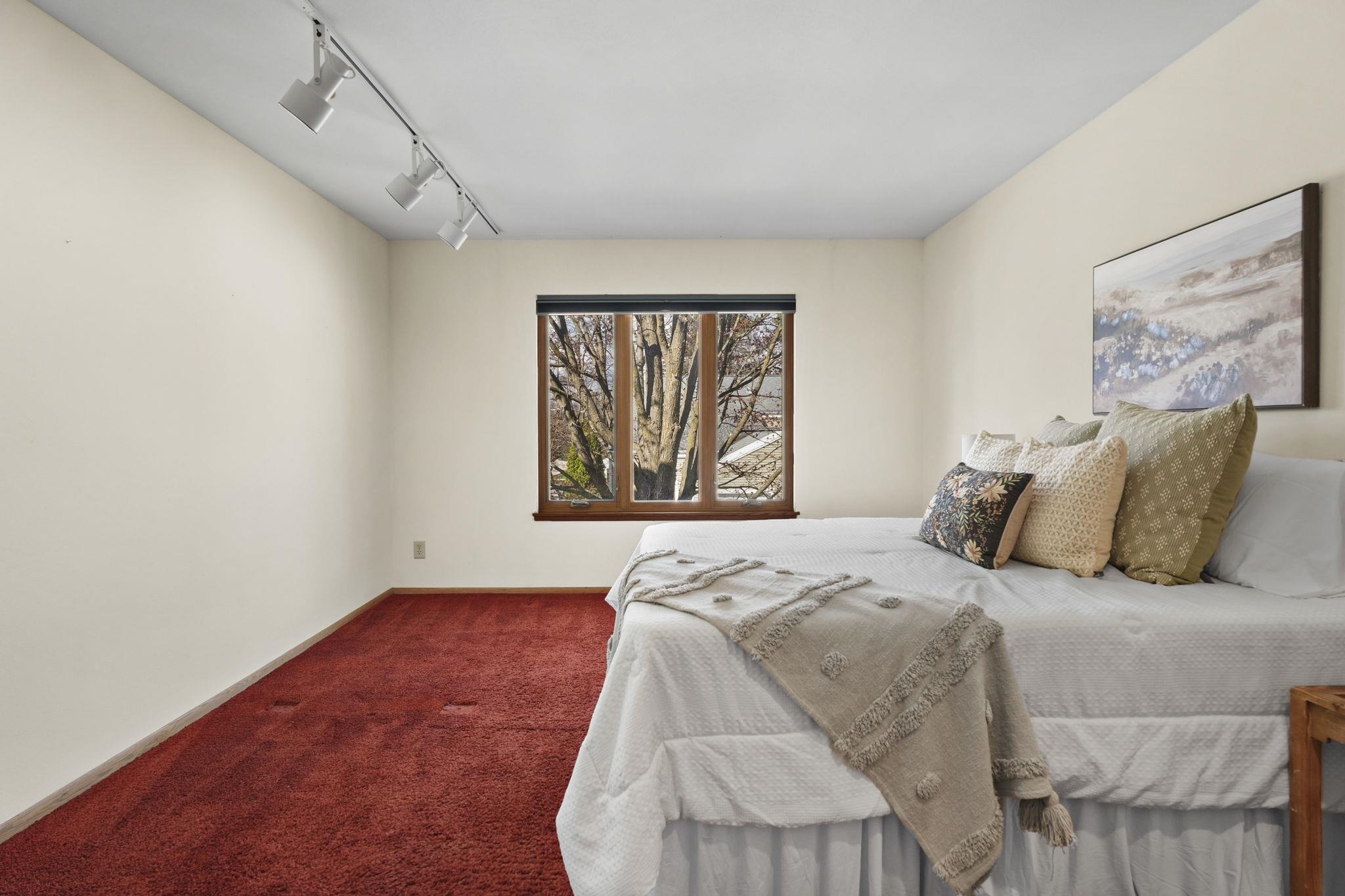 19 Red Maple Trail Madison, WI 53717 - Photo 38 of 52