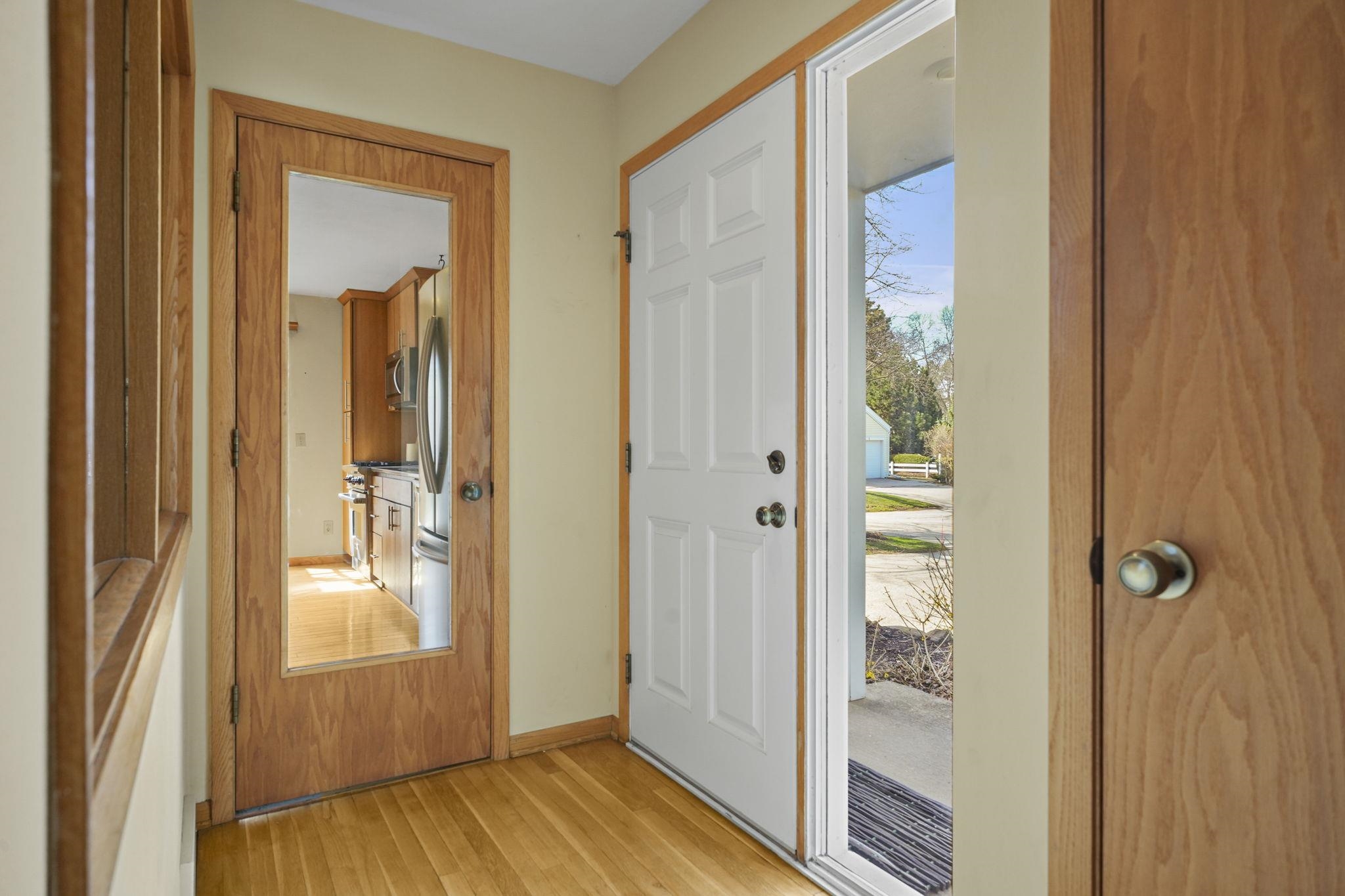 19 Red Maple Trail Madison, WI 53717 - Photo 10 of 52