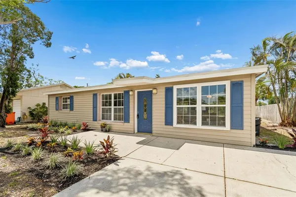 $324,900 | 8624 91st Terrace, Seminole, FL 33777