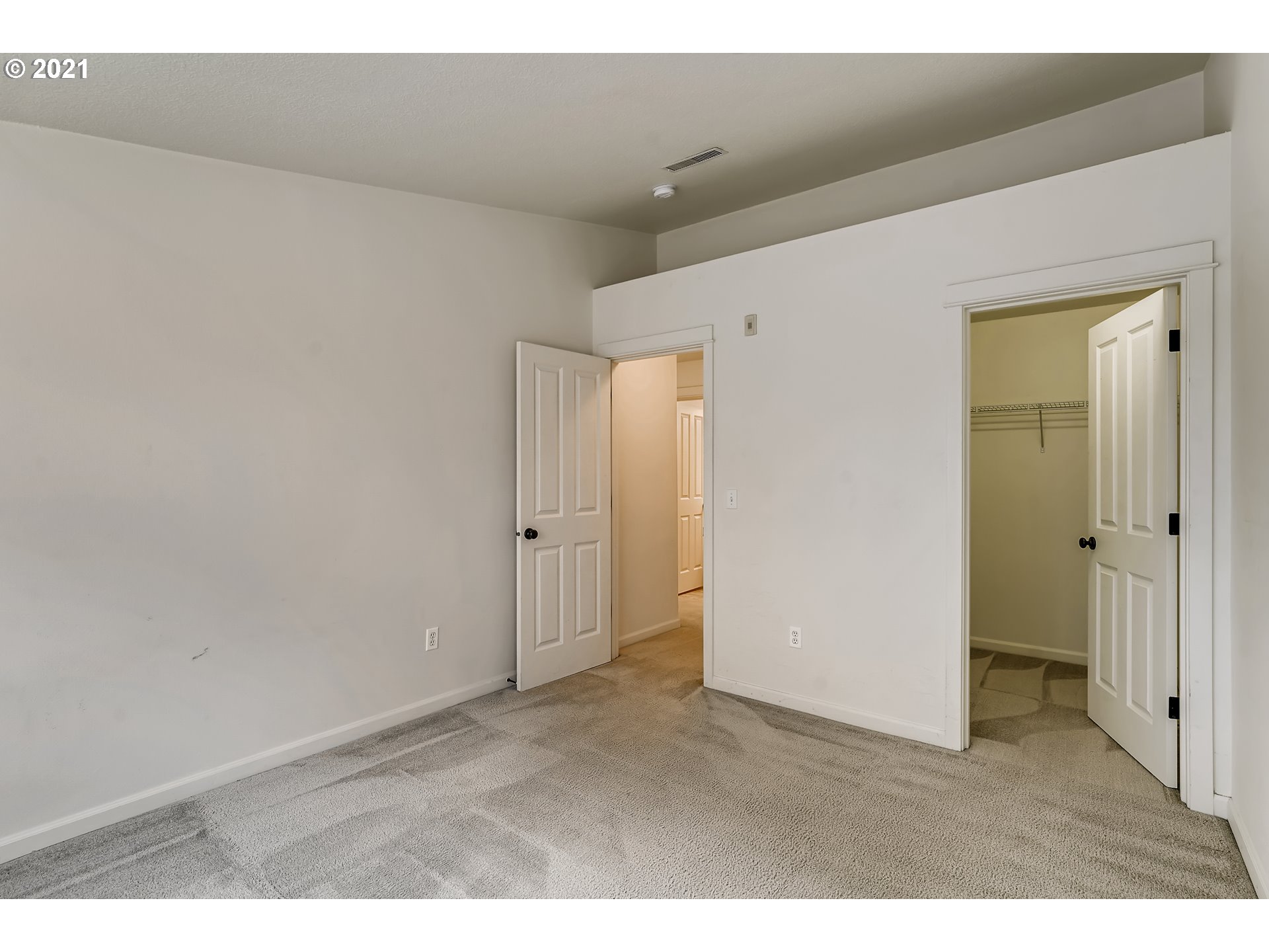 9209 Northwest Germantown Road Portland, OR 97231 - Photo 26 of 31 Gallery Image 26