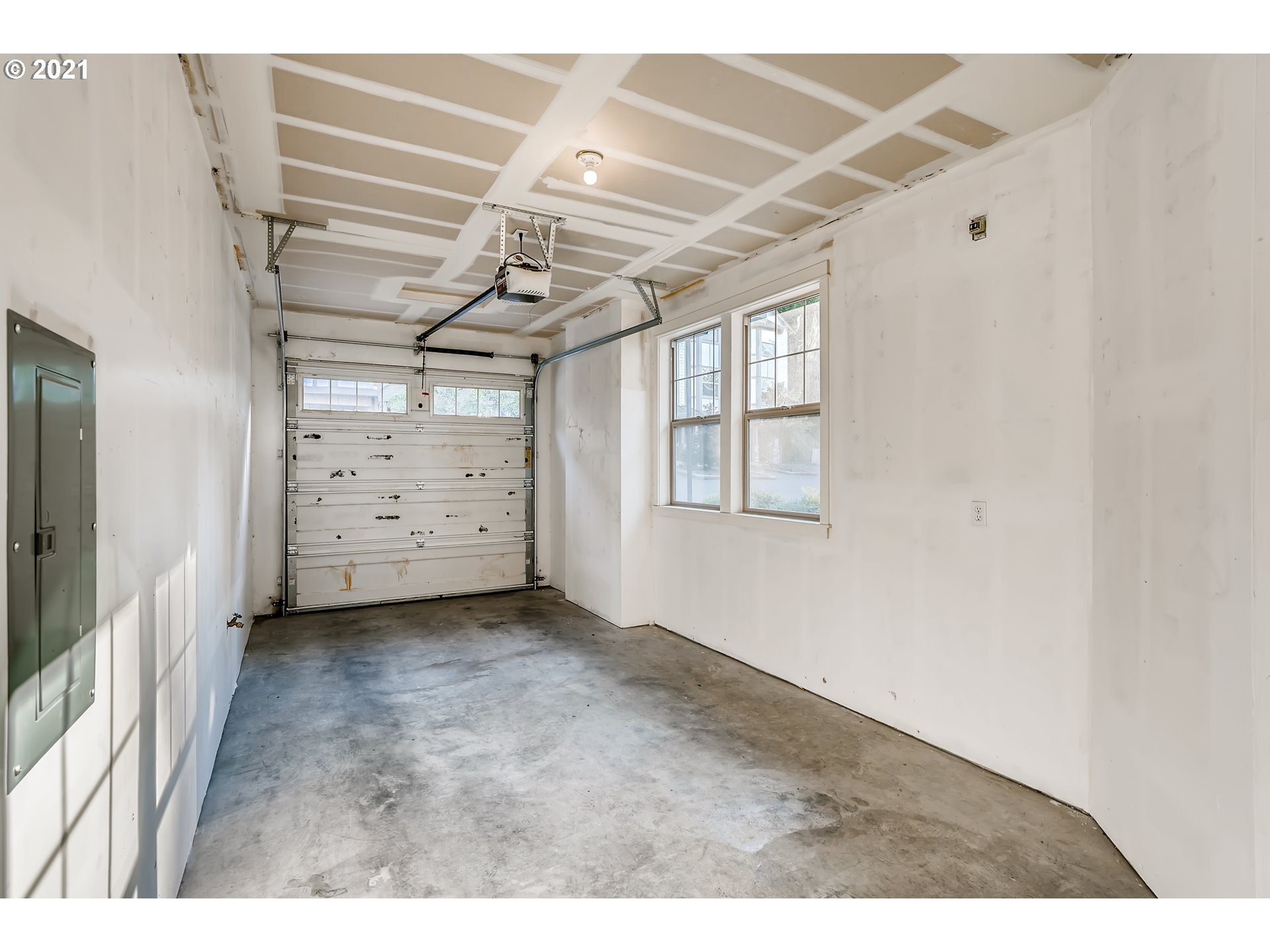 9209 Northwest Germantown Road Portland, OR 97231 - Photo 29 of 31 Gallery Image 29