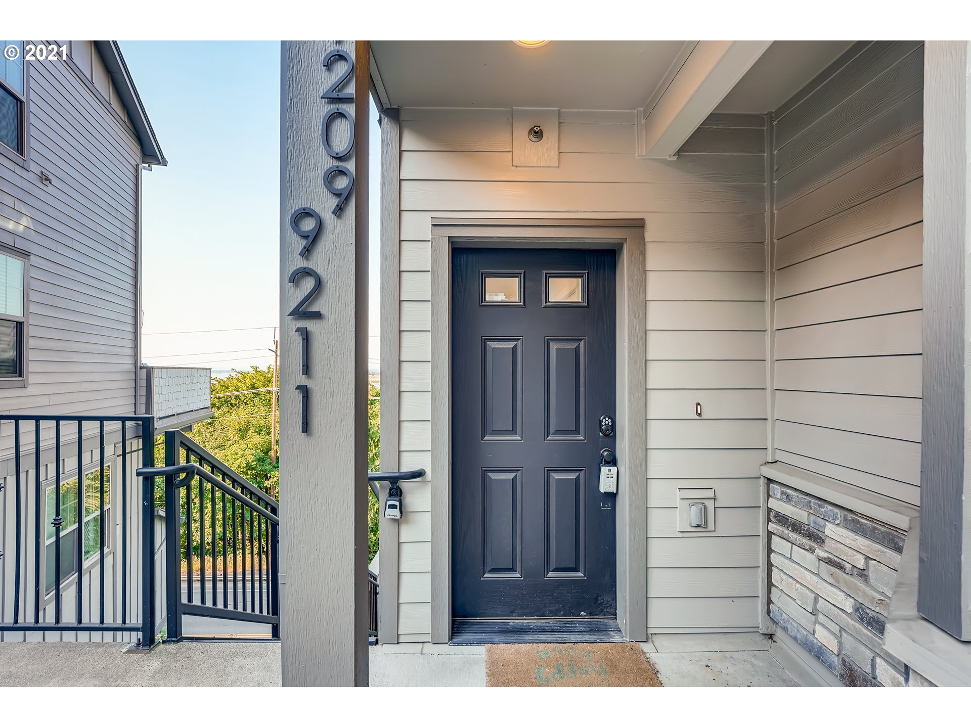 9209 Northwest Germantown Road Portland, OR 97231 - Photo 6 of 31 Gallery Image 6