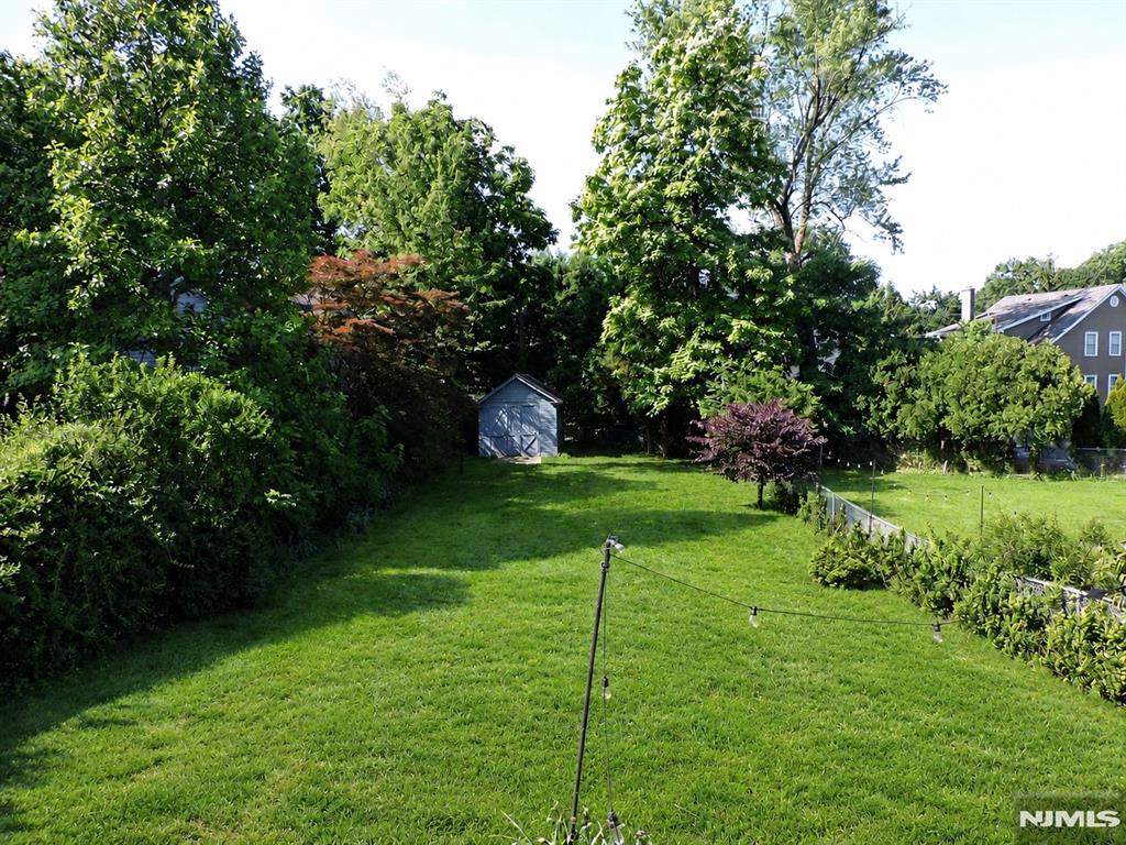 186 Godwin Avenue Ridgewood, NJ 07450 - Photo 20 of 20