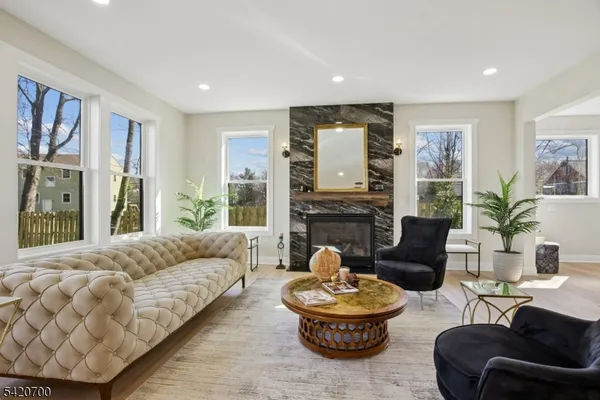 $1,599,999 | 491 Central Avenue, Unit 4, New Providence, NJ 07974