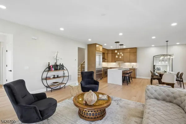 $1,599,999 | 491 Central Avenue, Unit 4, New Providence, NJ 07974