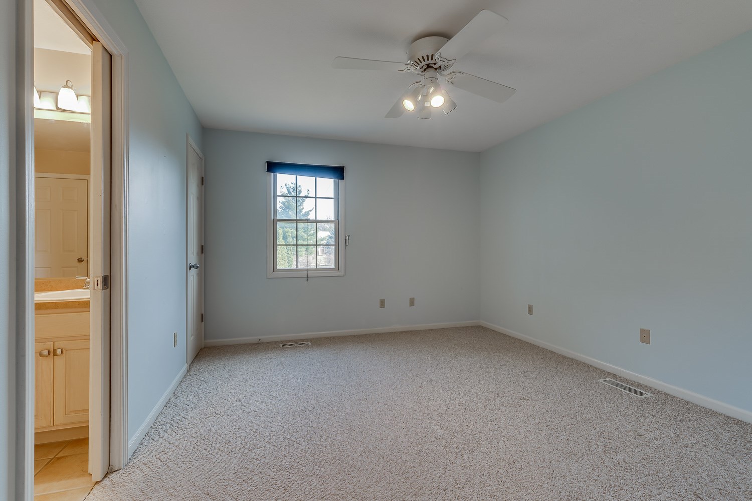 52488 Pickwick Point Granger, IN 46530 - Photo 26 of 36 Gallery Image 26