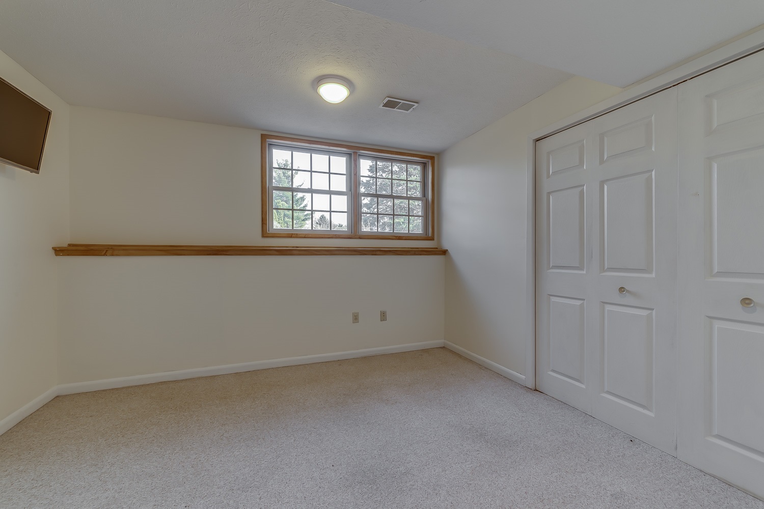 52488 Pickwick Point Granger, IN 46530 - Photo 28 of 36 Gallery Image 28