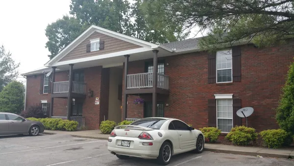 $925 | 277 Dunbar Cave Road, Unit E, Clarksville, TN 37043