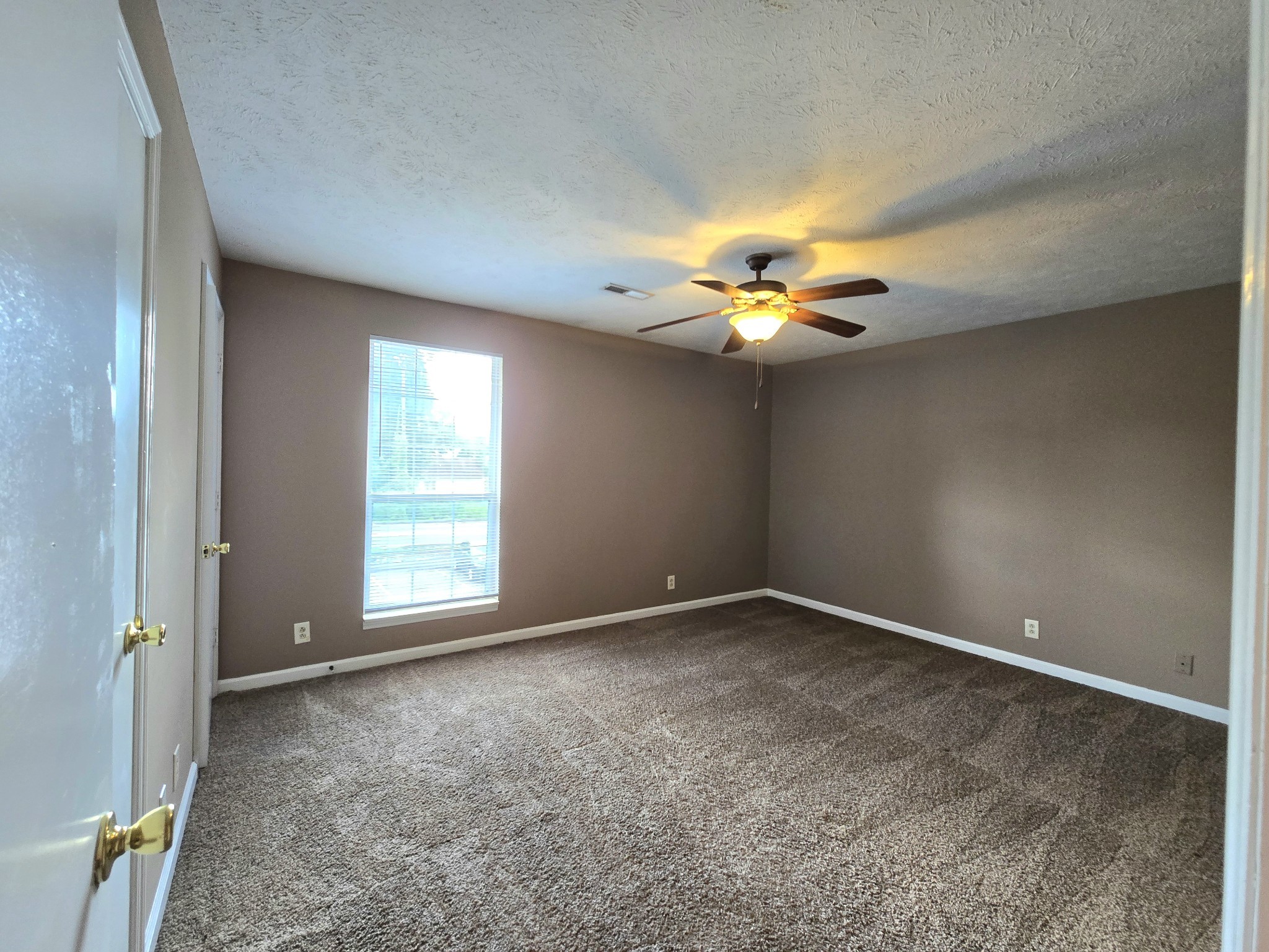 277 Dunbar Cave Road, Unit E Clarksville, TN 37043 - Photo 8 of 9